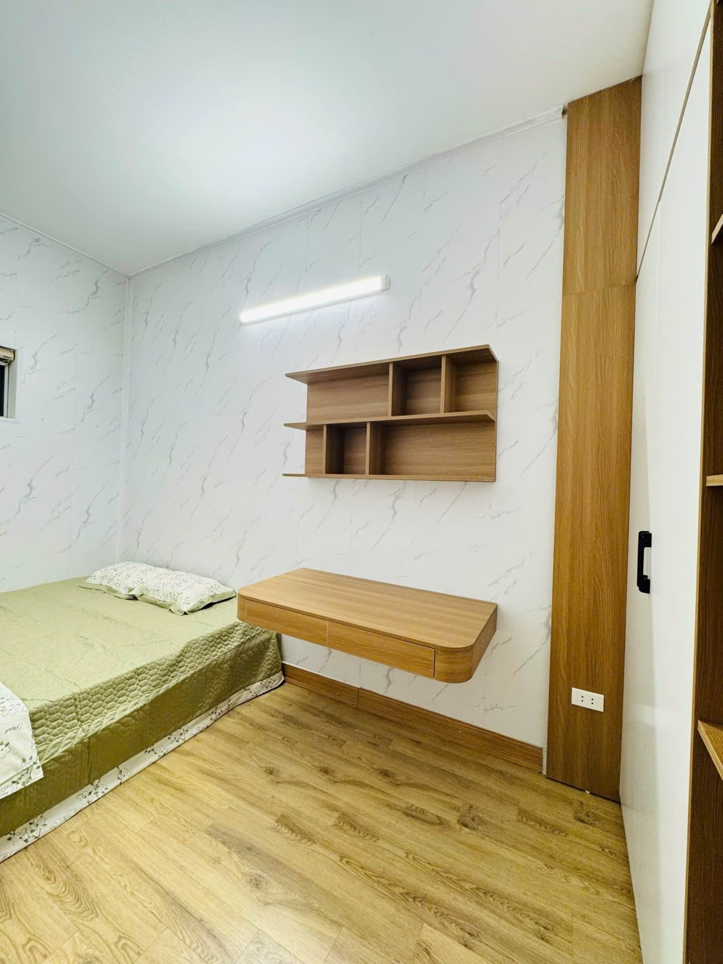 Bán nhà Nguyễn Xiển - diện tích 65m2 1 tầng - nhà đẹp - giá 4,9 tỷ