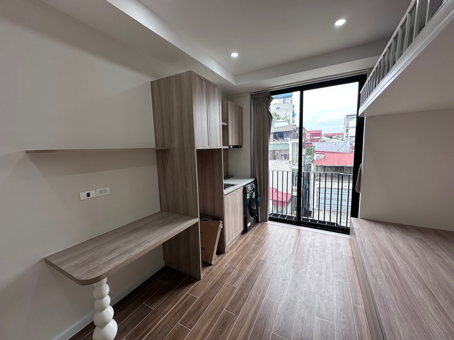Bán nhà Giáp Nhị - diện tích 69m2 7 tầng - Ô tô đỗ cửa - giá 20 tỷ
