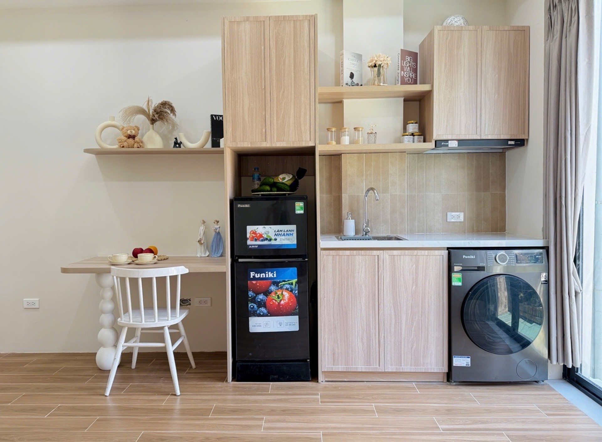Bán nhà Giáp Nhị - diện tích 69m2 7 tầng - Ô tô đỗ cửa - giá 20 tỷ