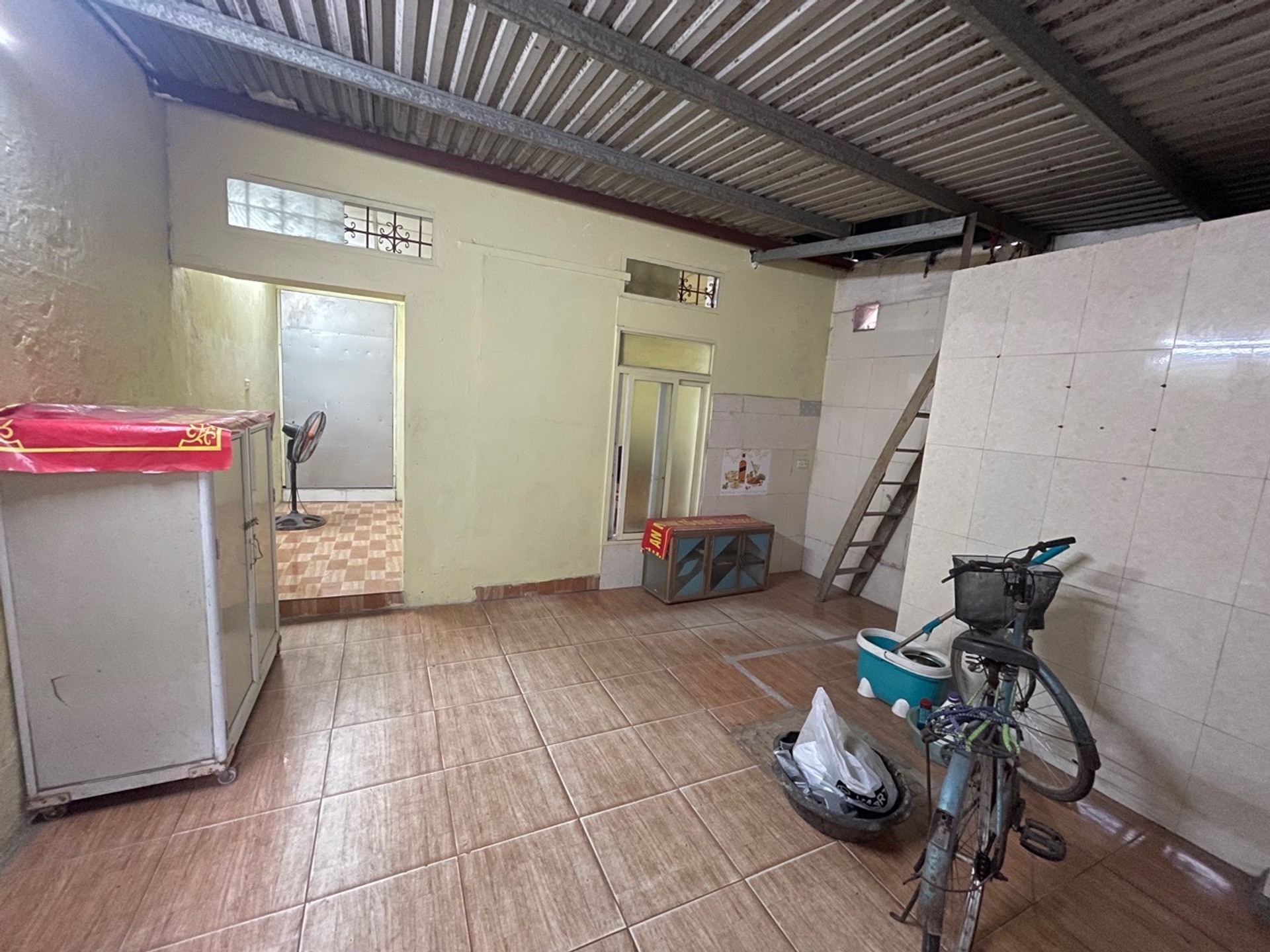 Bán nhà Định Công Thượng - diện tích 60m2 1.5 tầng - Lô góc mặt ngõ thông đường ô tô tránh - giá 3,75 tỷ