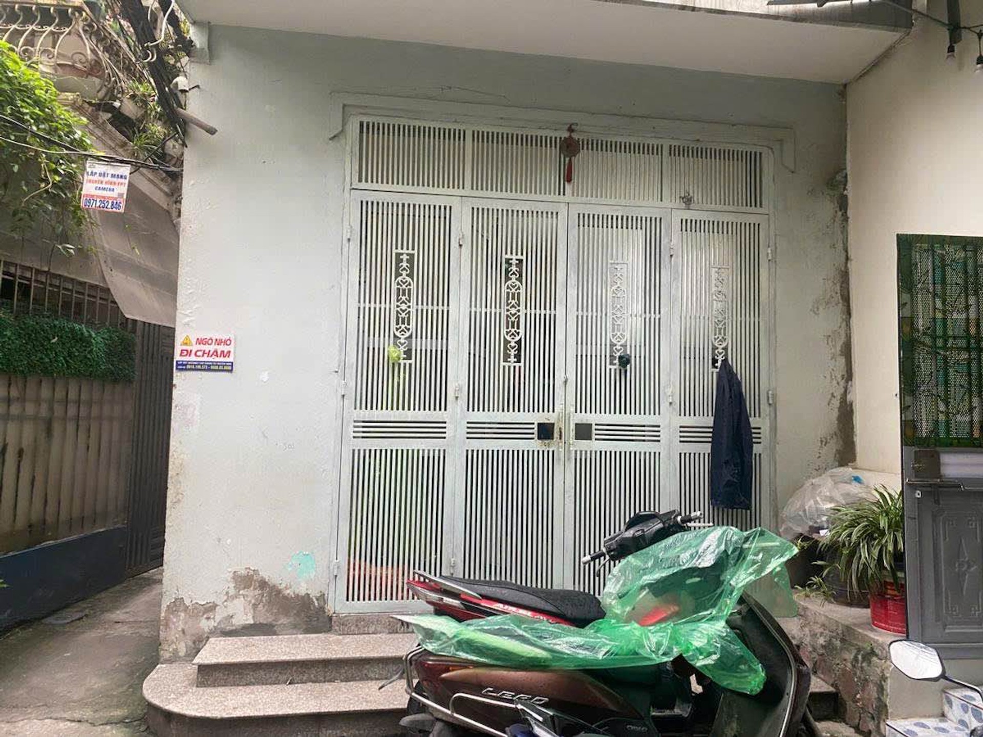 Bán nhà Kim Ngưu - diện tích 44m2 3 tầng - Lô góc, ba mặt thoáng - giá 9,8 tỷ