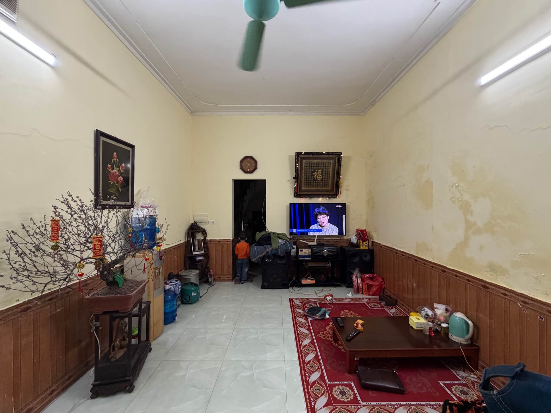 Bán nhà Kim Ngưu - diện tích 44m2 3 tầng - Lô góc, ba mặt thoáng - giá 9,8 tỷ