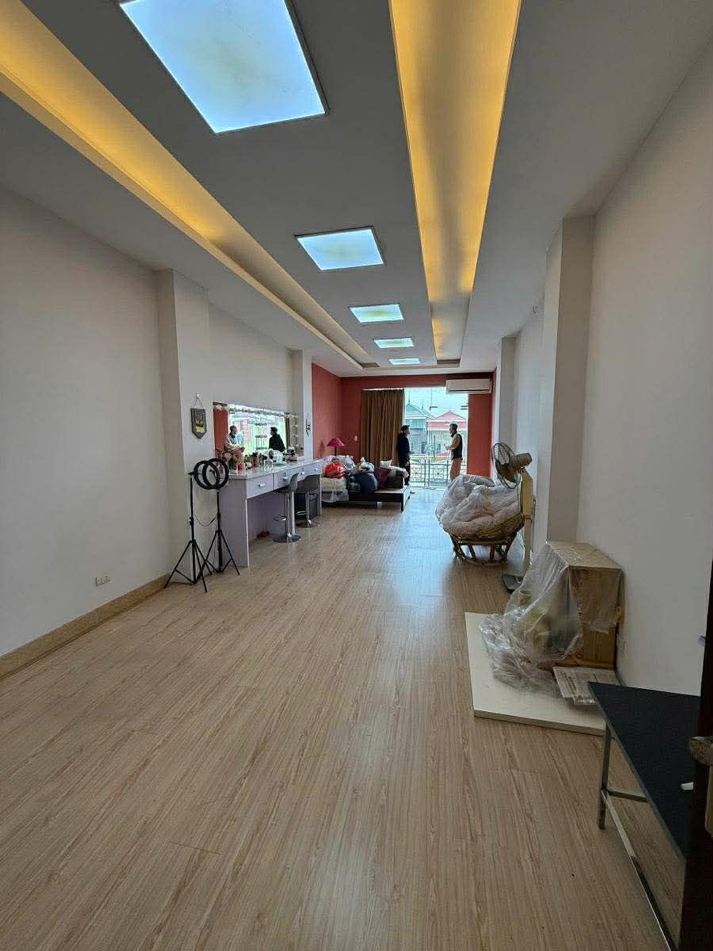 Bán nhà Bạch Mai - diện tích 99m2 6 tầng - Mặt phố kinh doanh đỉnh cao - giá 57 tỷ