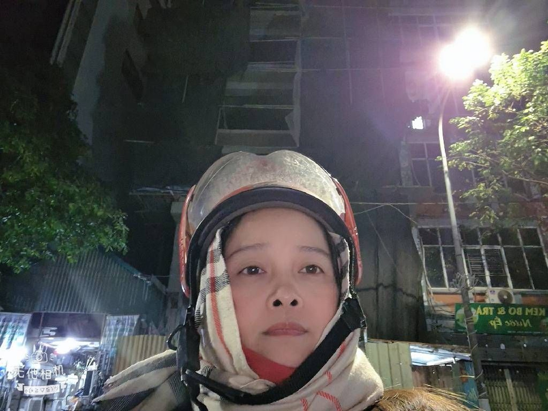 Bán nhà Vũ Tông Phan - diện tích 209m2 8 tầng - Ô tô tránh - giá 130 tỷ