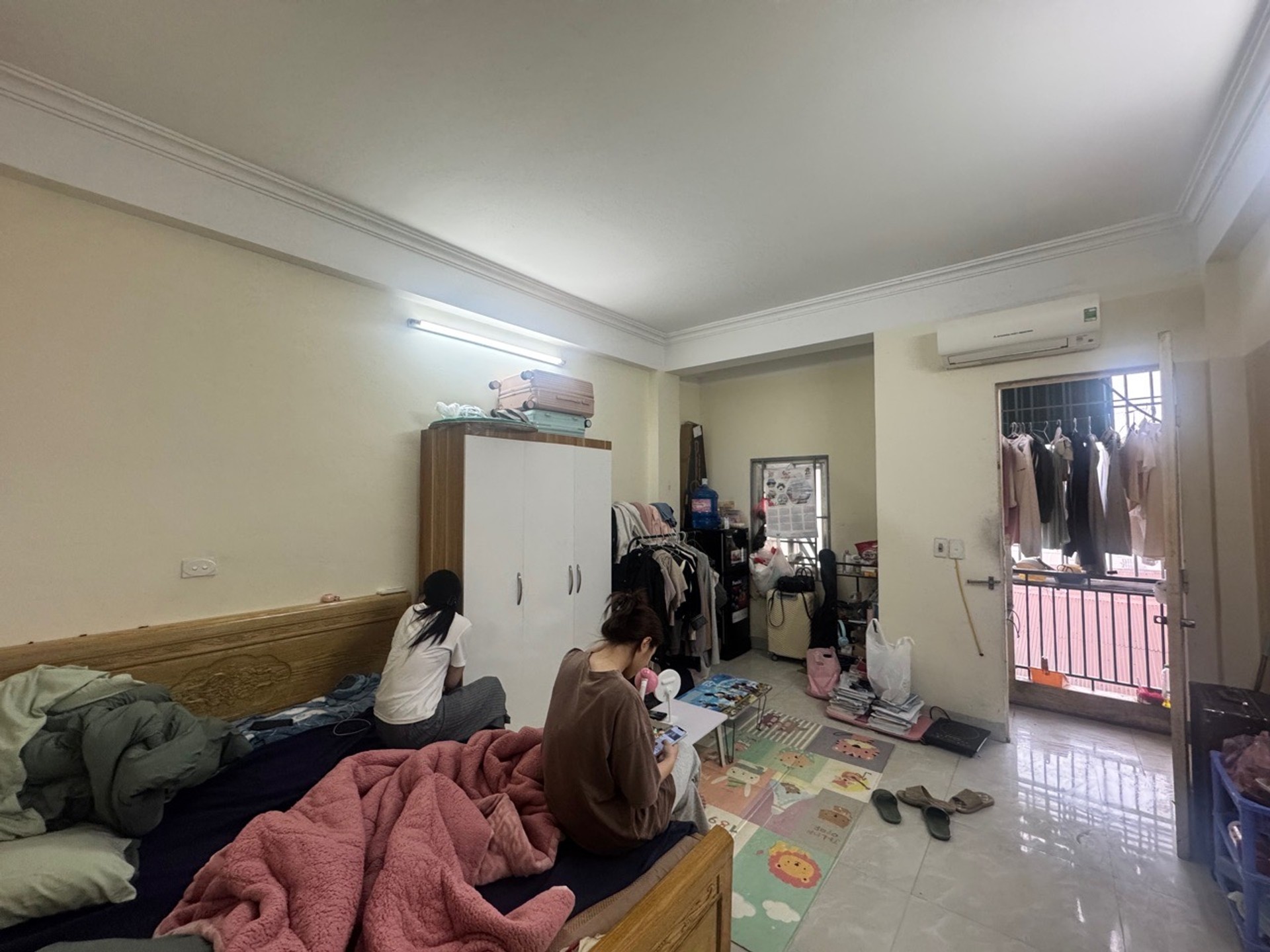 Bán nhà Lĩnh Nam - diện tích 62m2 6 tầng - ô tô tránh - giá 13,3 tỷ