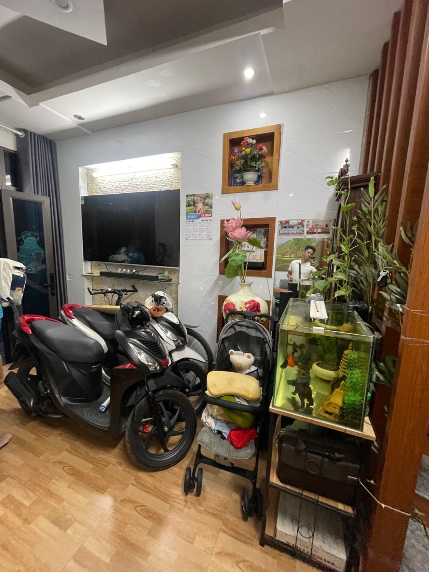 Bán nhà Kim Giang - diện tích 25m2 5 tầng - Lô góc, kinh doanh - giá 8 tỷ