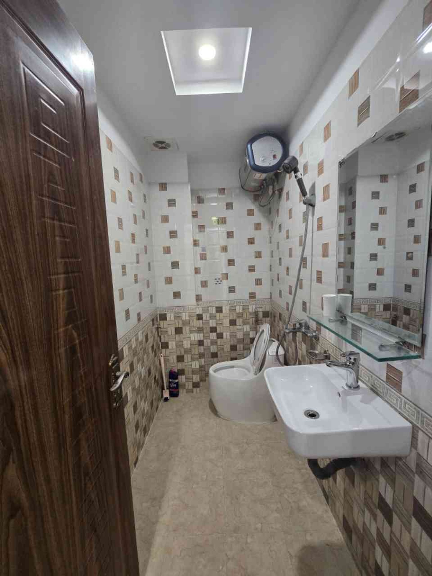 Bán nhà Khương Hạ - diện tích 55m2 1 tầng - Ô tô đỗ trước nhà - giá 2,6 tỷ