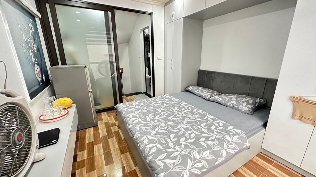 Bán nhà Hoa Lư - diện tích 17m2 5 tầng - Ô tô đỗ cửa - giá 8,28 tỷ