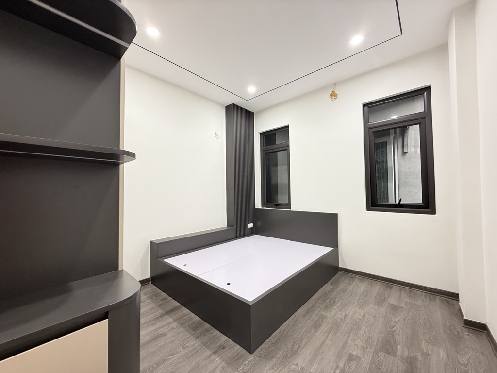 Bán nhà Nguyễn An Ninh - diện tích 54m2 6 tầng - Thang máy - giá 15,5 tỷ