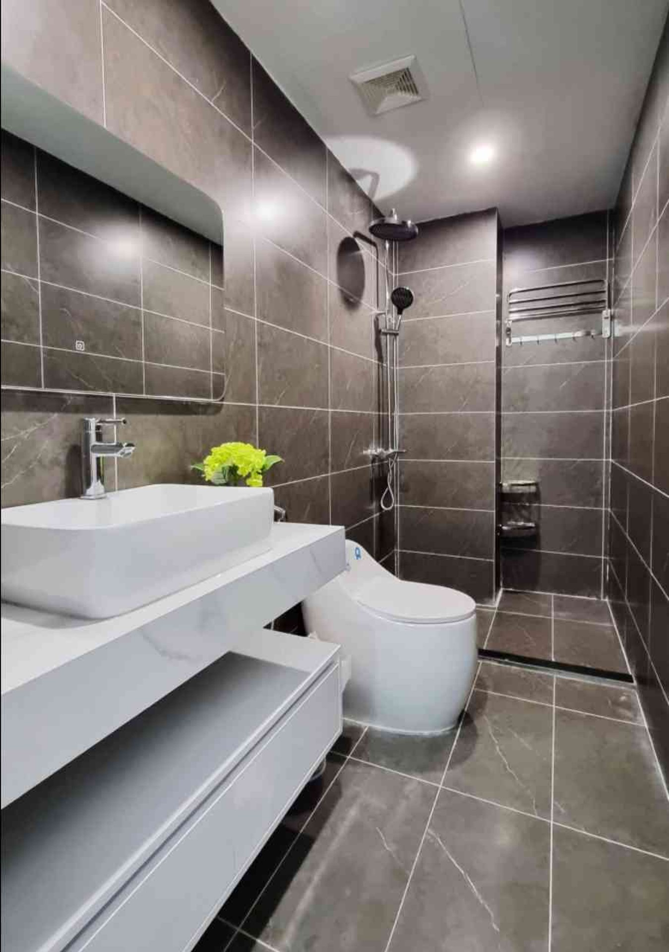 Bán nhà Nơ 6 KĐT Định Công - diện tích 75m2 5 tầng - thang máy - giá 33,8 tỷ