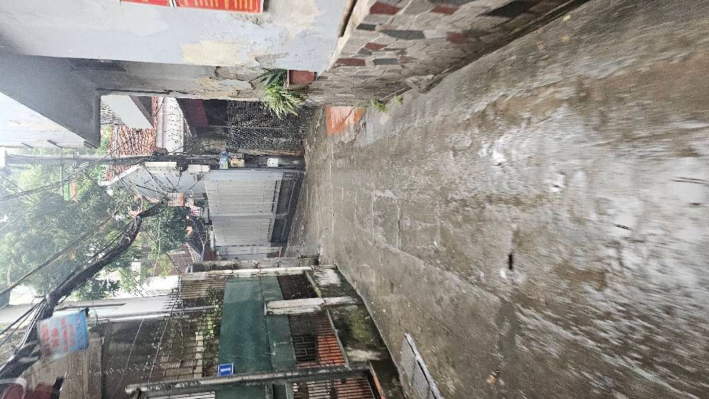 Bán nhà Nguyễn Khoái - diện tích 60m2 0 tầng - Ô tô đỗ gần nhà - giá 5,5 tỷ