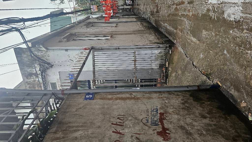 Bán nhà Nguyễn Khoái - diện tích 60m2 0 tầng - Ô tô đỗ gần nhà - giá 5,5 tỷ