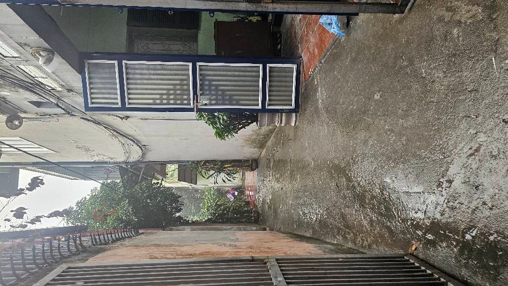 Bán nhà Nguyễn Khoái - diện tích 60m2 0 tầng - Ô tô đỗ gần nhà - giá 5,5 tỷ