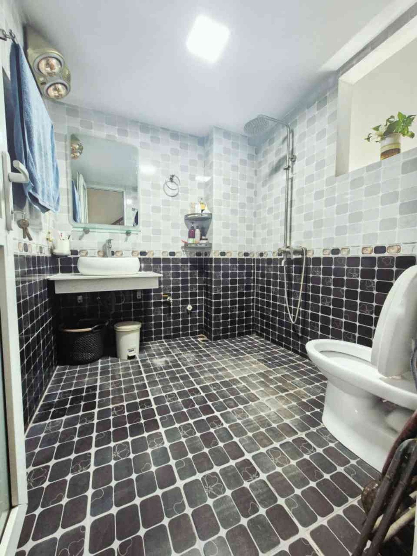 Bán nhà Kim Giang - diện tích 39m2 4 tầng - Nhà đẹp như khách sạn - giá 10,7 tỷ