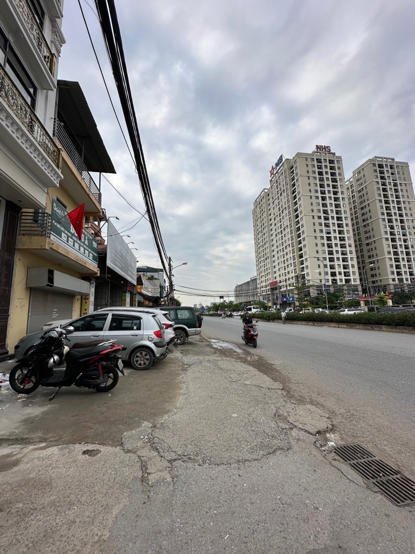 Bán nhà Tam Trinh - diện tích 53m2 7 tầng - Lô góc - giá 41,5 tỷ
