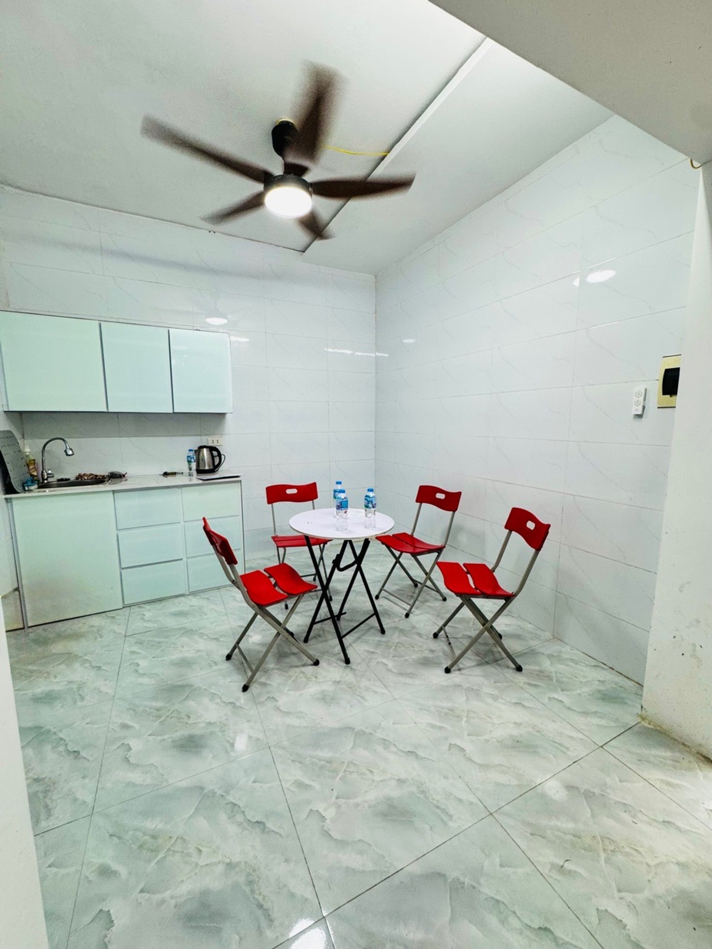 Bán nhà Trường Chinh - diện tích 15m2 3 tầng - Mặt ngõ ô tô tránh - giá 2,5 tỷ
