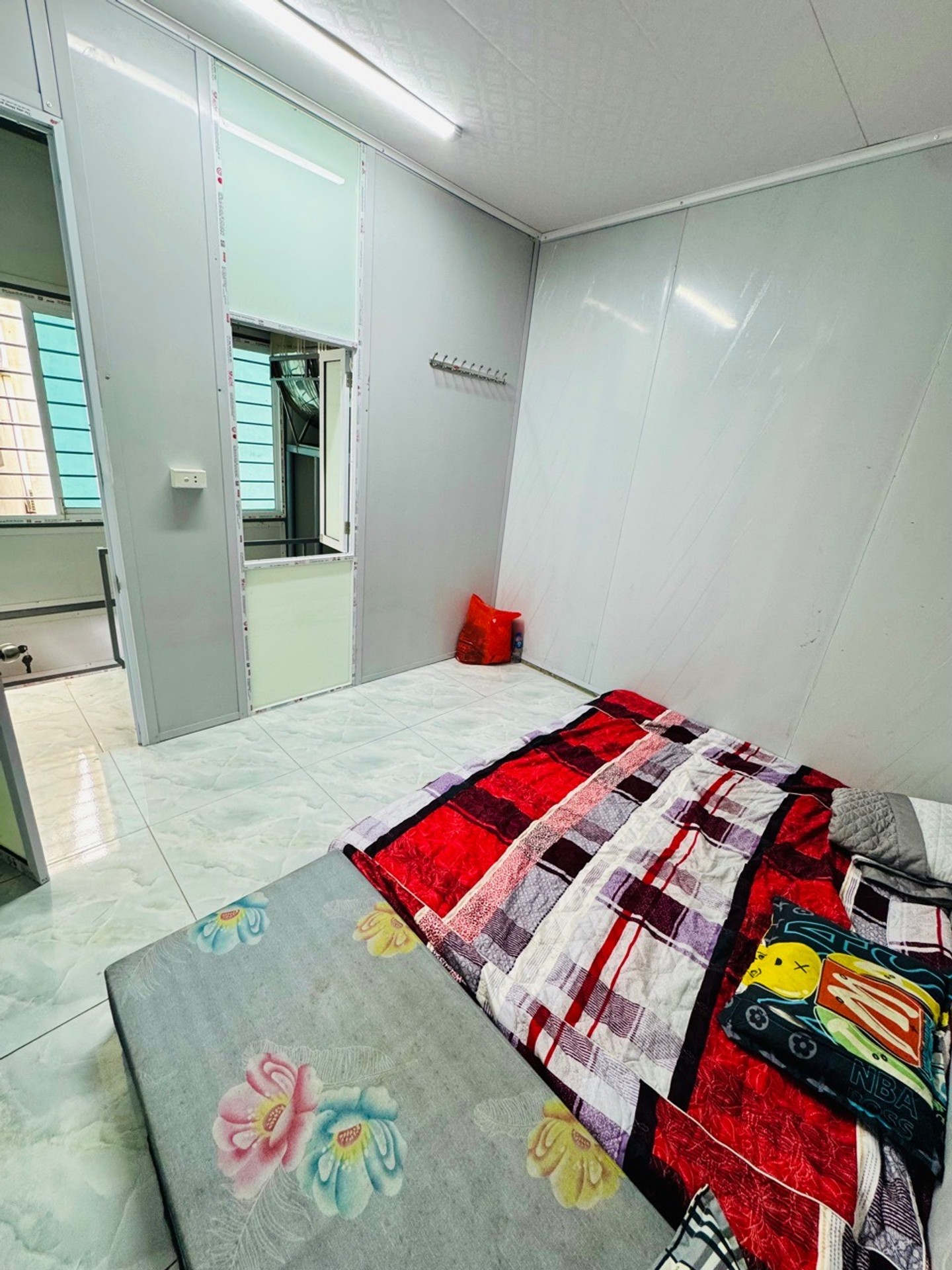 Bán nhà Trường Chinh - diện tích 15m2 3 tầng - Mặt ngõ ô tô tránh - giá 2,5 tỷ
