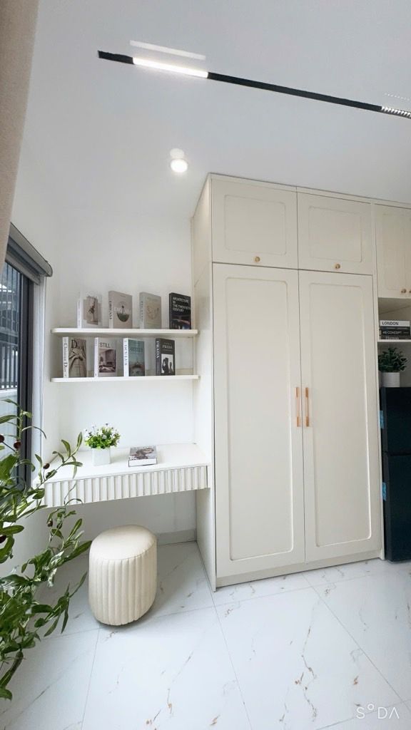 Bán nhà Hoàng Văn Thái - diện tích 98m2 7 tầng - Ô tô đỗ cửa - giá Nhỉnh 35 tỷ