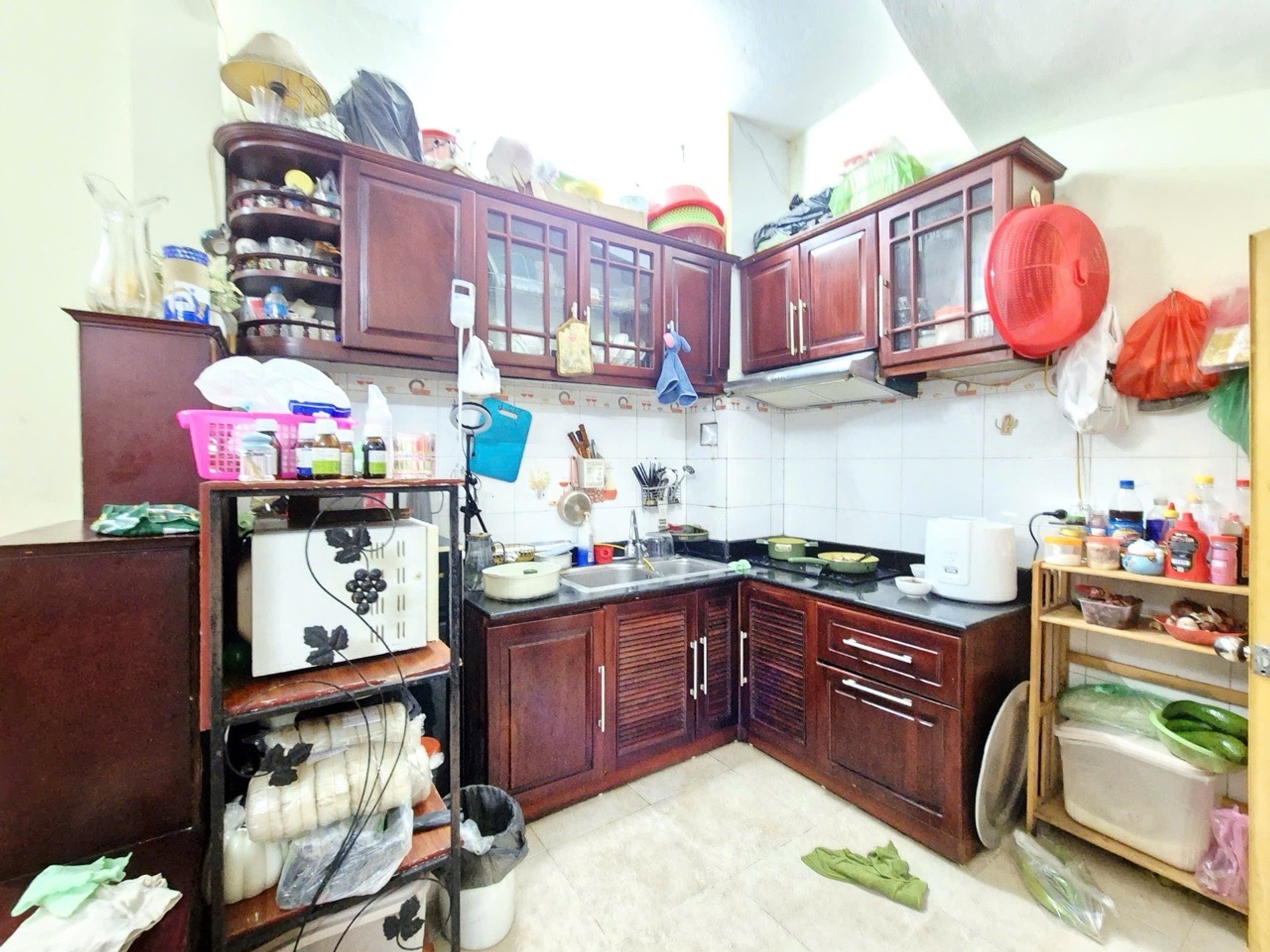 Bán nhà Lê Trọng Tấn - diện tích 36m2 3 tầng - ô tô tránh - giá 8,5 tỷ