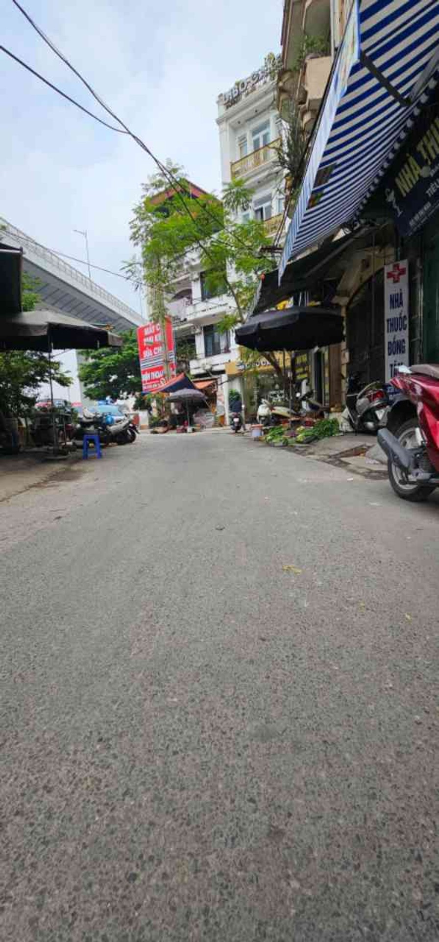 Bán nhà Đại La - diện tích 80m2 4 tầng - ô tô tránh - giá 32 tỷ
