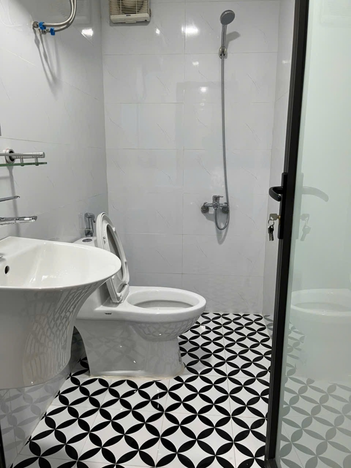 Bán nhà CT2TP Linh Đàm - diện tích 62m2 1 tầng - Căn hộ chung cư nhỏ tiền - giá 4,7 tỷ