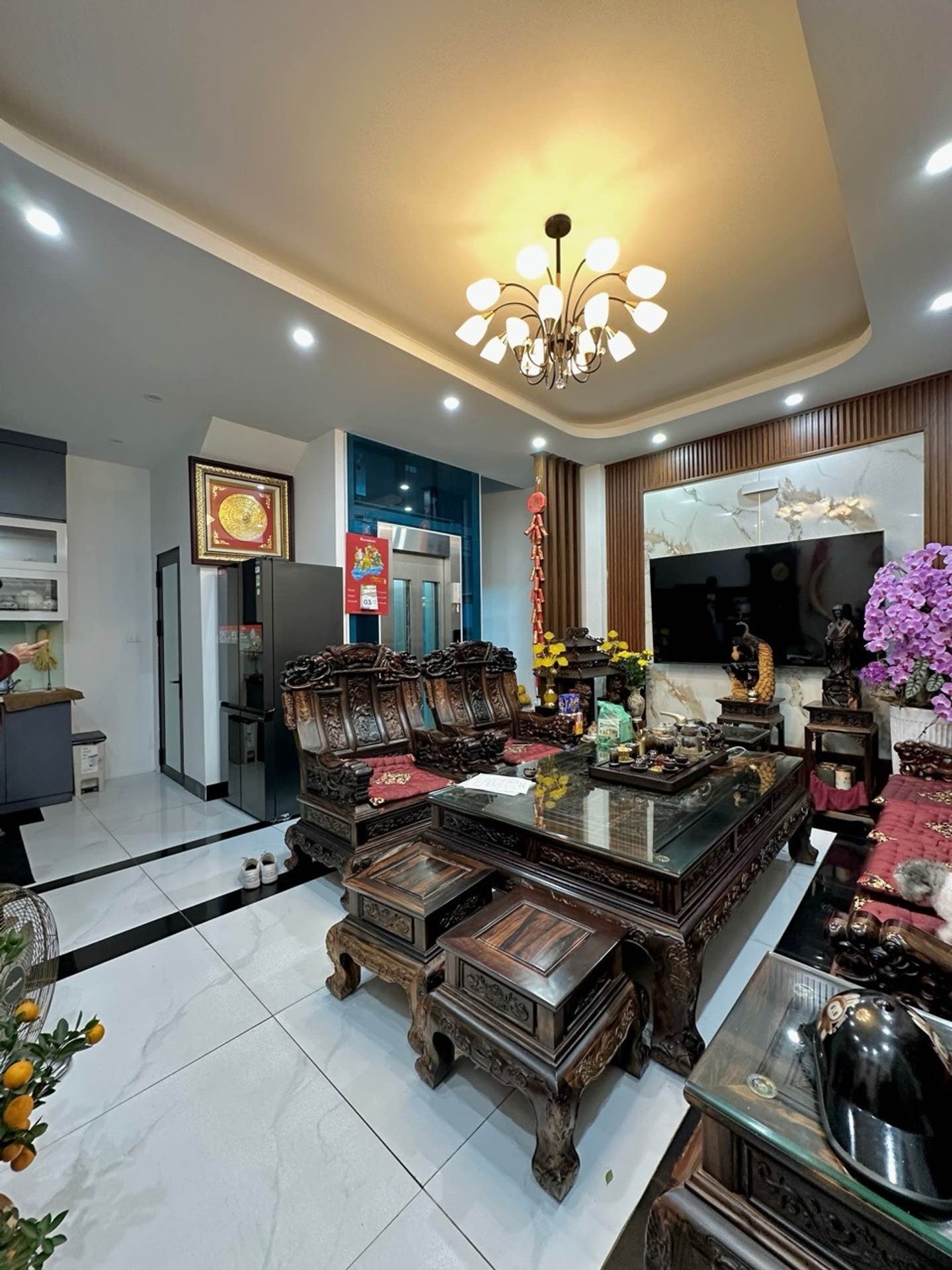 Bán nhà Hai Bà Trưng - diện tích 36m2 5 tầng - Ô TÔ ĐỖ CỬA - giá 13,75 tỷ