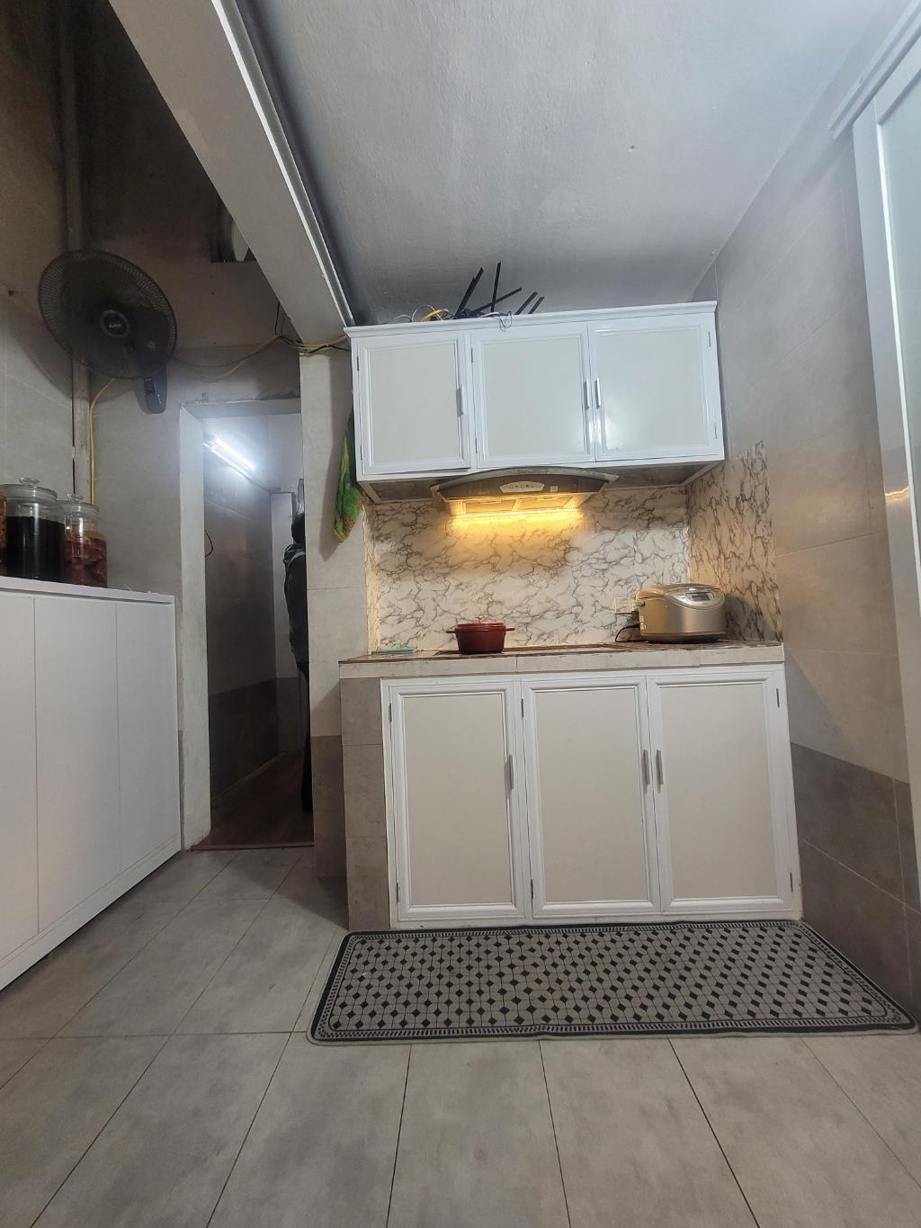 Bán nhà Hồng Hà - diện tích 140m2 3 tầng - Mặt phố kinh doanh sầm uất - giá 42 tỷ