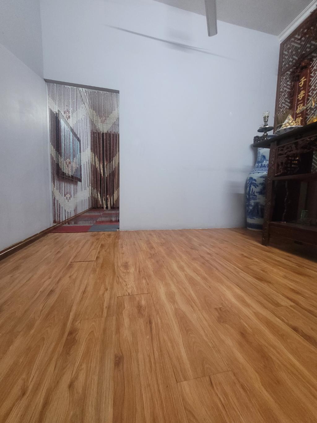 Bán nhà Hồng Hà - diện tích 140m2 3 tầng - Mặt phố kinh doanh sầm uất - giá 42 tỷ