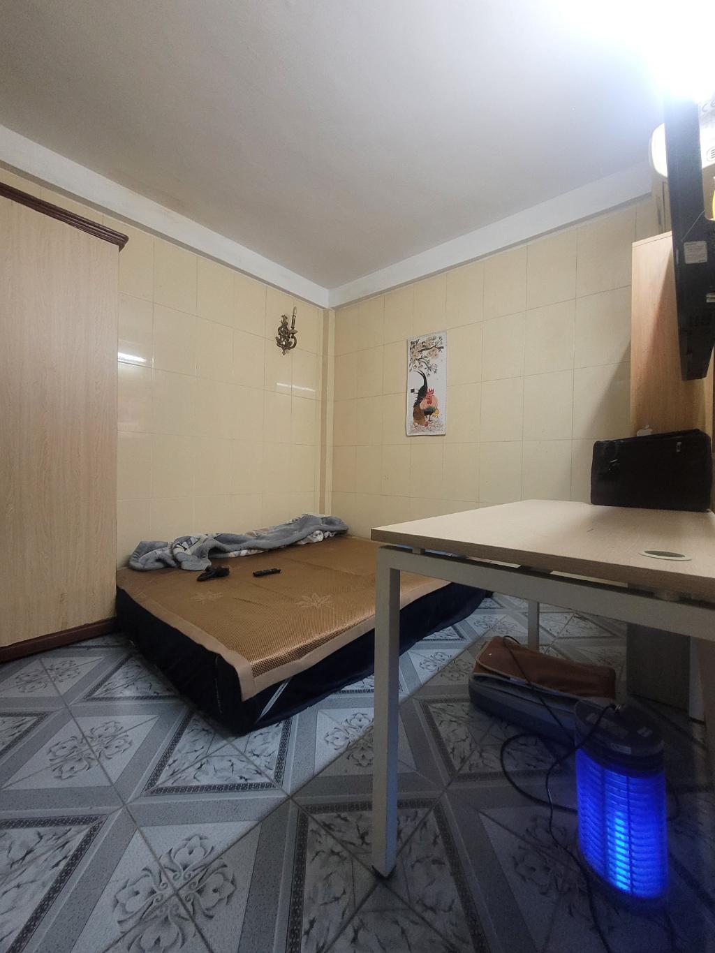 Bán nhà Hồng Hà - diện tích 140m2 3 tầng - Mặt phố kinh doanh sầm uất - giá 42 tỷ