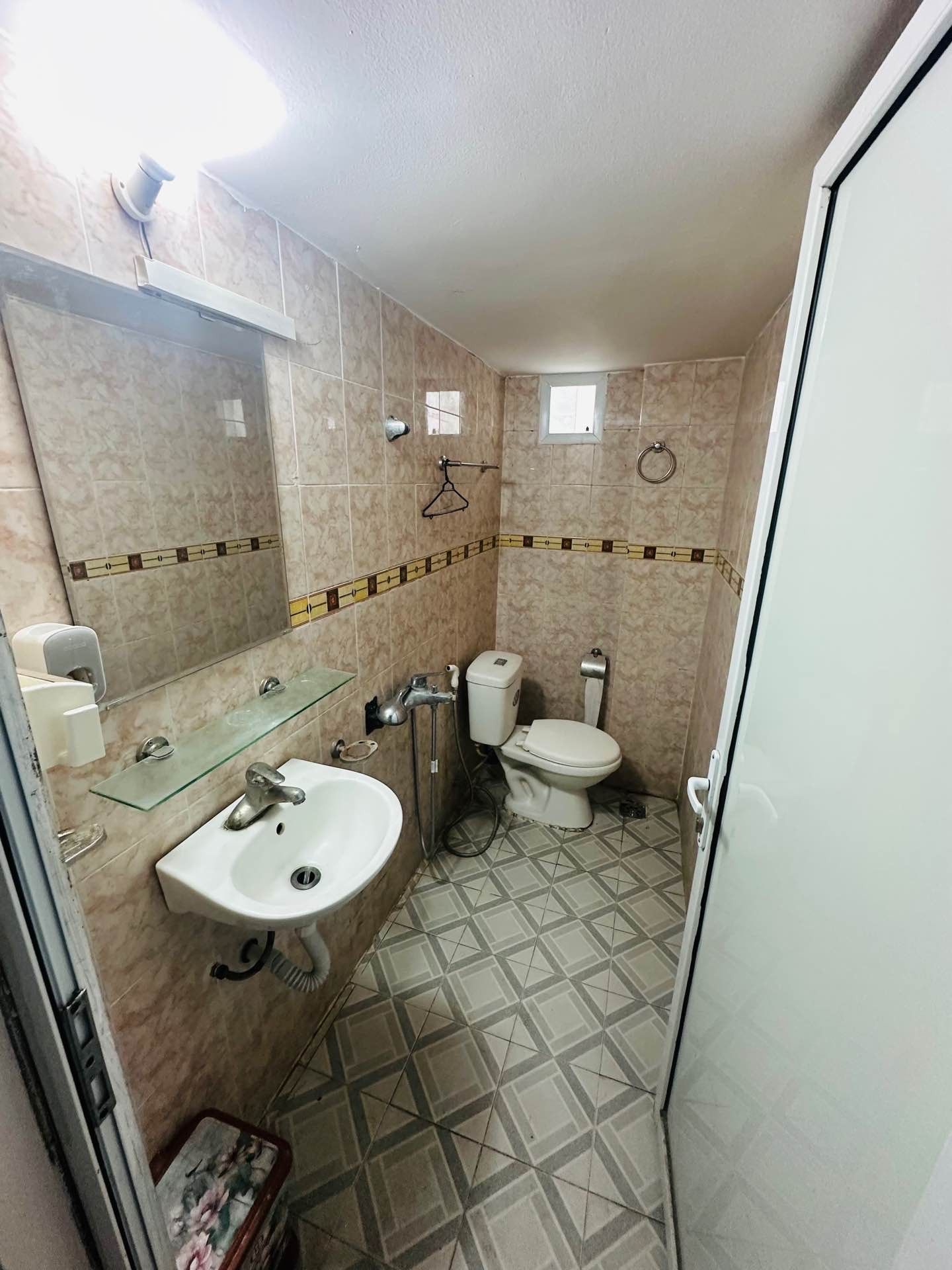 Bán nhà Trương Định - diện tích 40m2 4 tầng - Lô góc 3 mặt thoáng - giá 9,2 tỷ