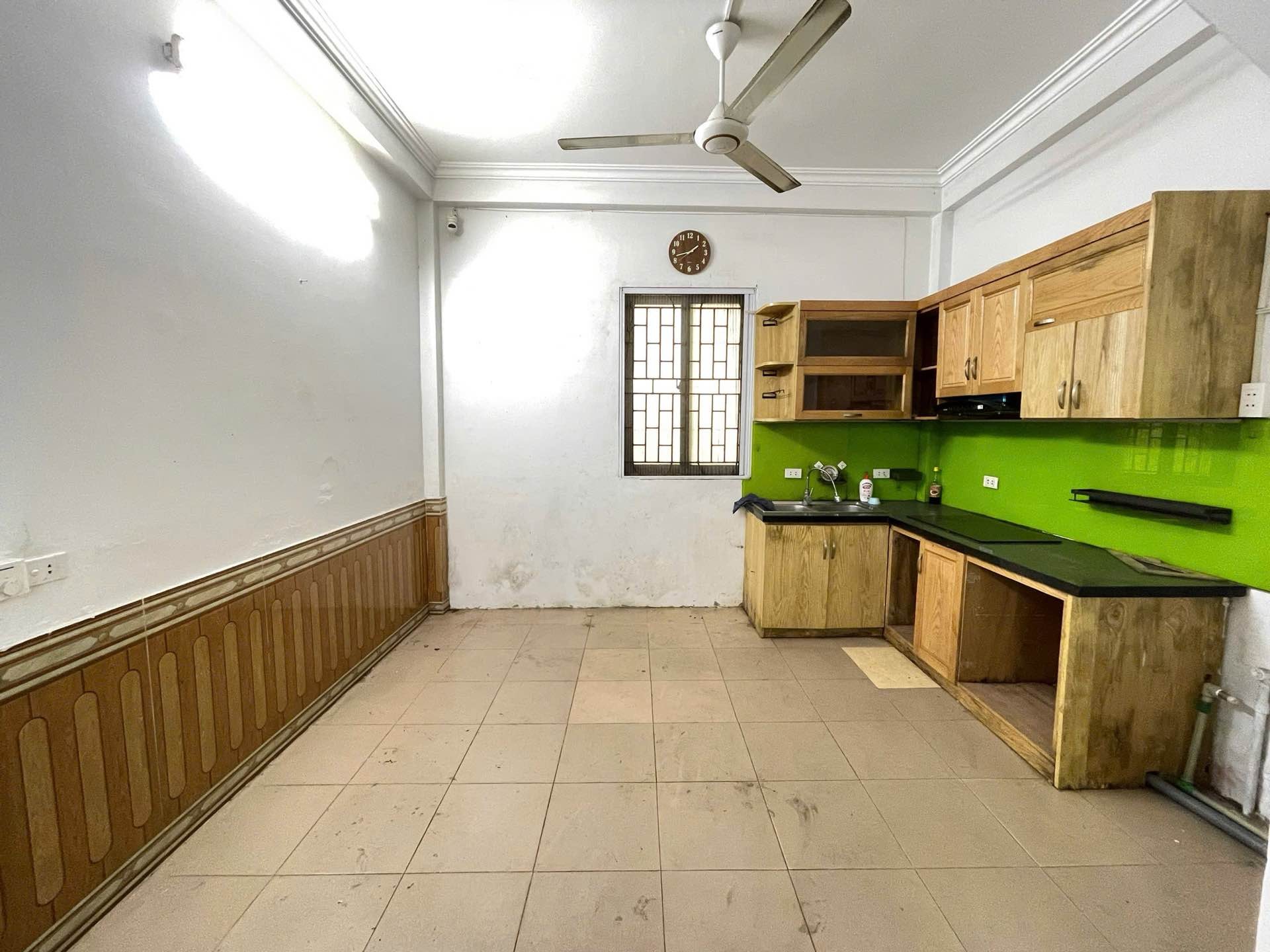 Bán nhà Trương Định - diện tích 40m2 4 tầng - Lô góc 3 mặt thoáng - giá 9,2 tỷ