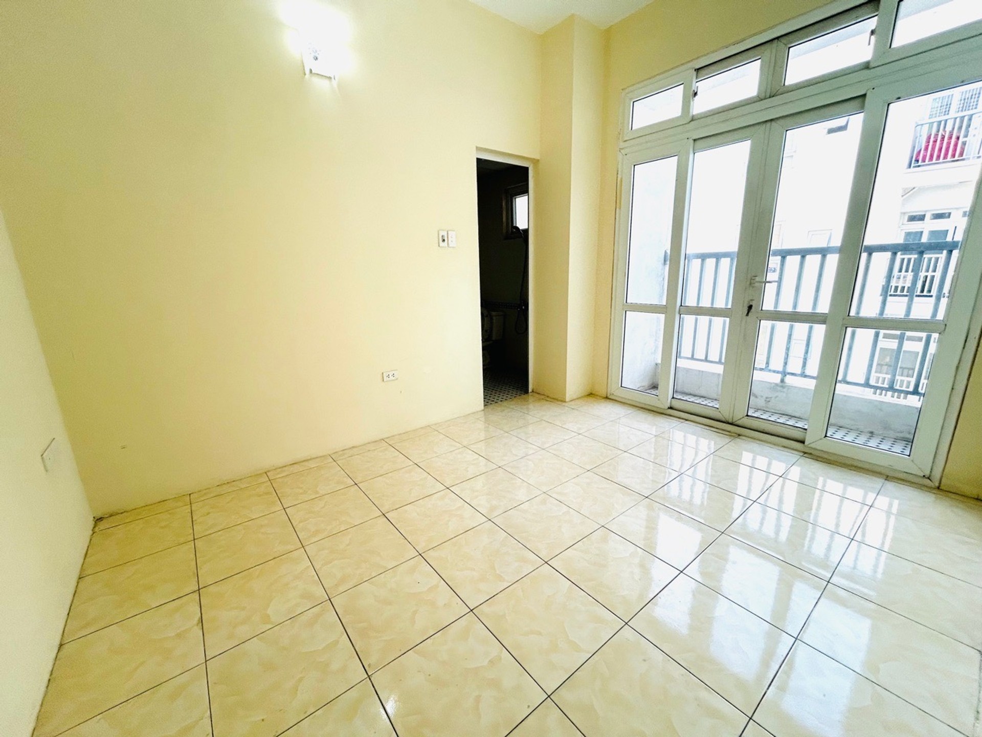 Bán nhà Khuyến Lương - diện tích 71m2 1 tầng - Chung cư đẹp, giá 4,5 tỷ