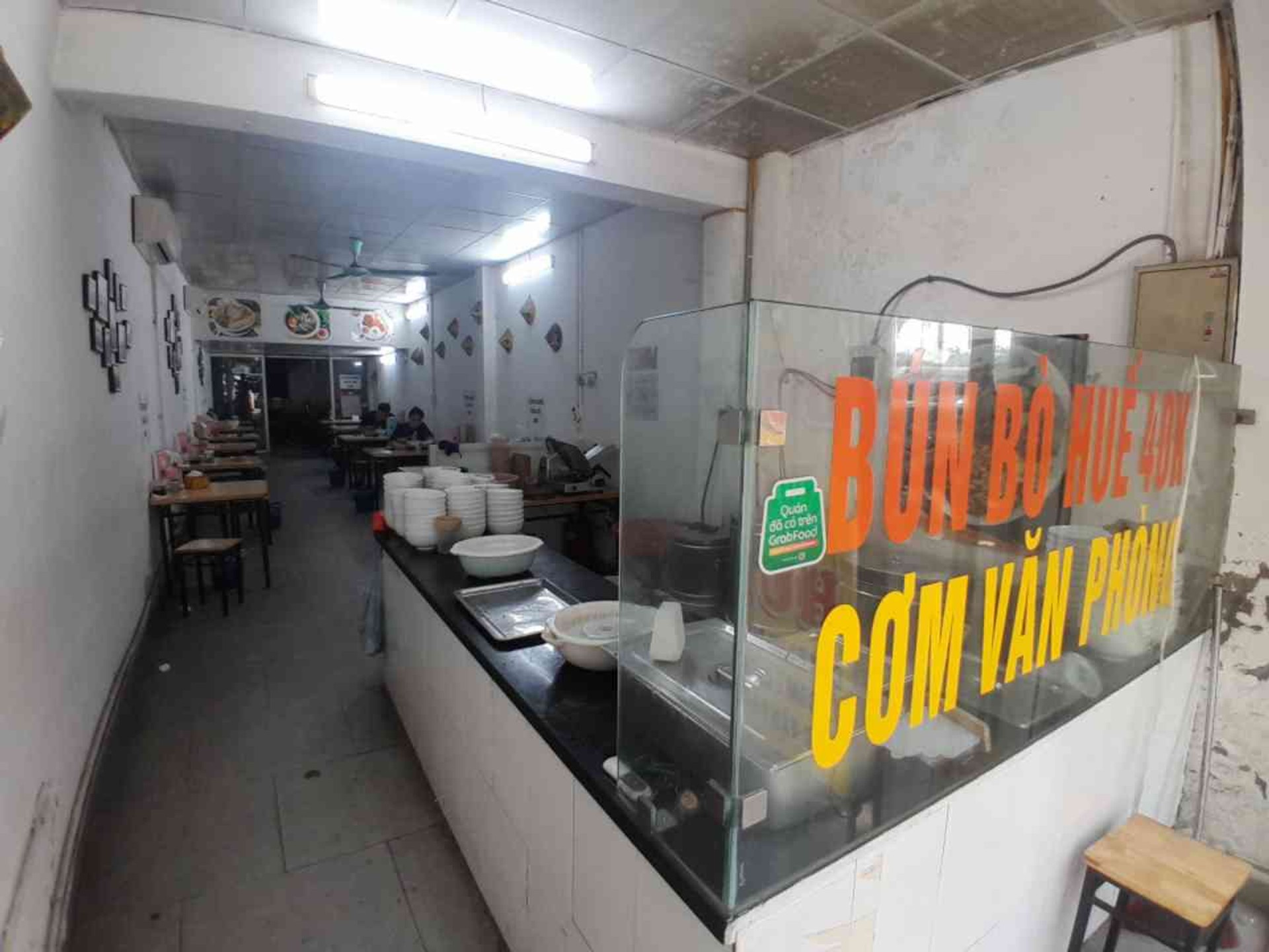 Bán nhà Minh Khai - diện tích 158m2 2 tầng - Mặt phố lớn, lưu lượng người qua lại đông đúc - giá 70 tỷ