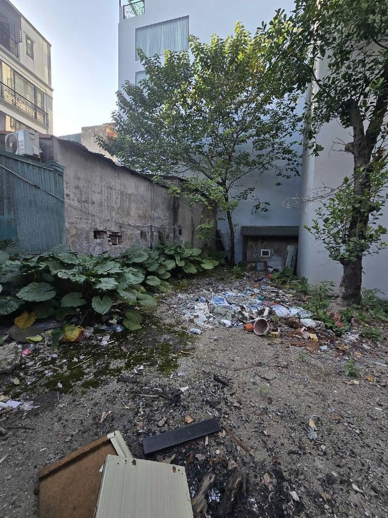 Bán nhà ven hồ Linh Quang - diện tích 151.4m2 1 tầng - ô tô tránh - giá 76,5 tỷ