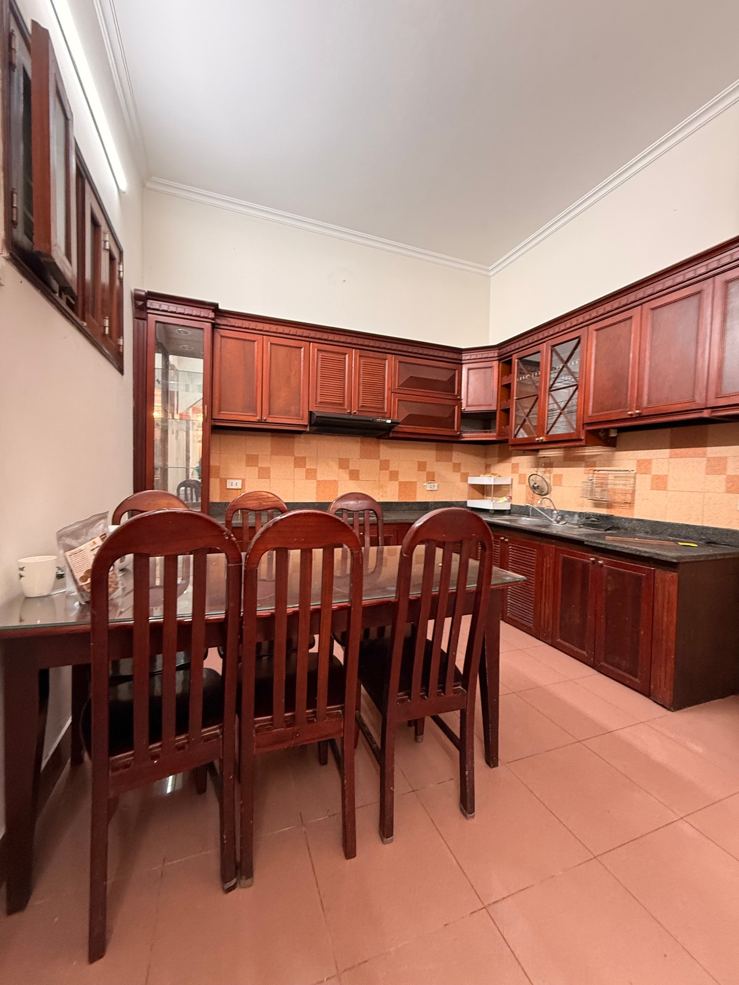 Bán nhà Ngõ Thống Nhất - diện tích 43m2 4 tầng - Ô TÔ ĐỖ CỬA - giá 13,8 tỷ