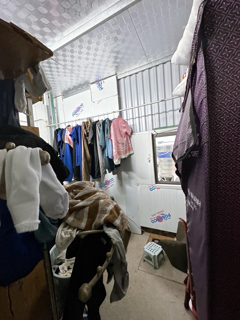 Bán nhà Trần Hoà - diện tích 30m2 3 tầng - Ngõ thông ô tô kinh doanh - giá 1,9 tỷ
