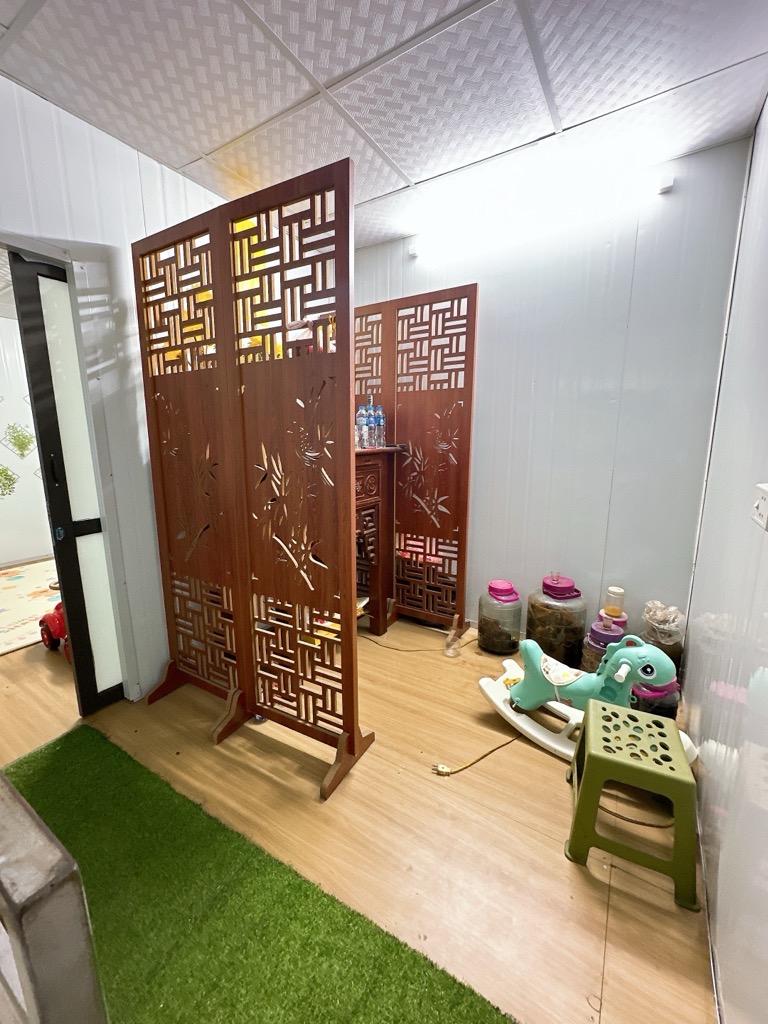 Bán nhà Trần Hoà - diện tích 30m2 3 tầng - Ngõ thông ô tô kinh doanh - giá 1,9 tỷ
