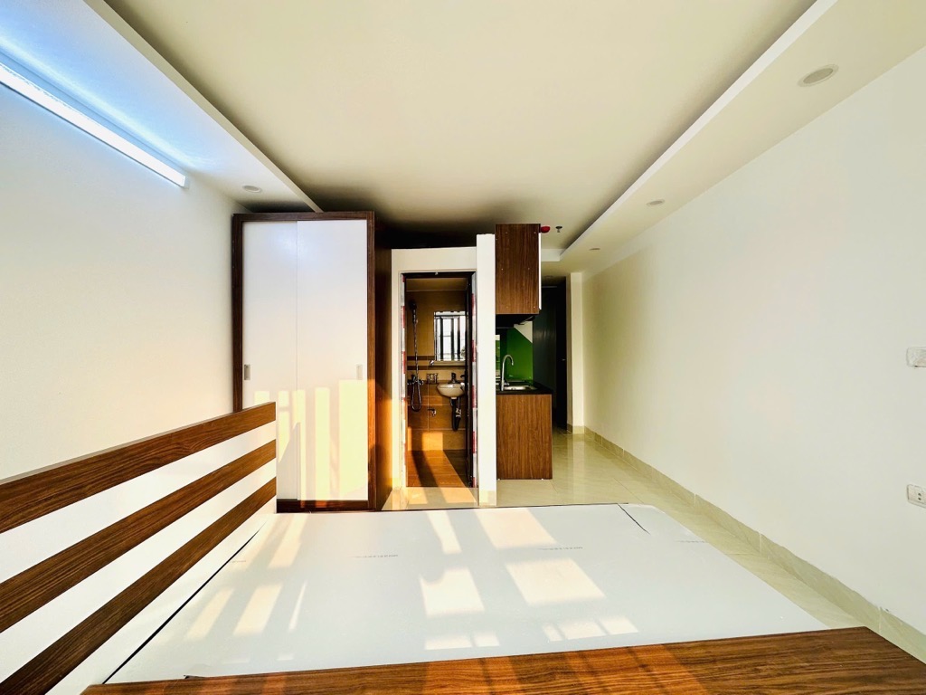 Bán nhà Phố 8/3 - diện tích 93m2 6 tầng - ô tô đỗ cửa - giá 26,9 tỷ