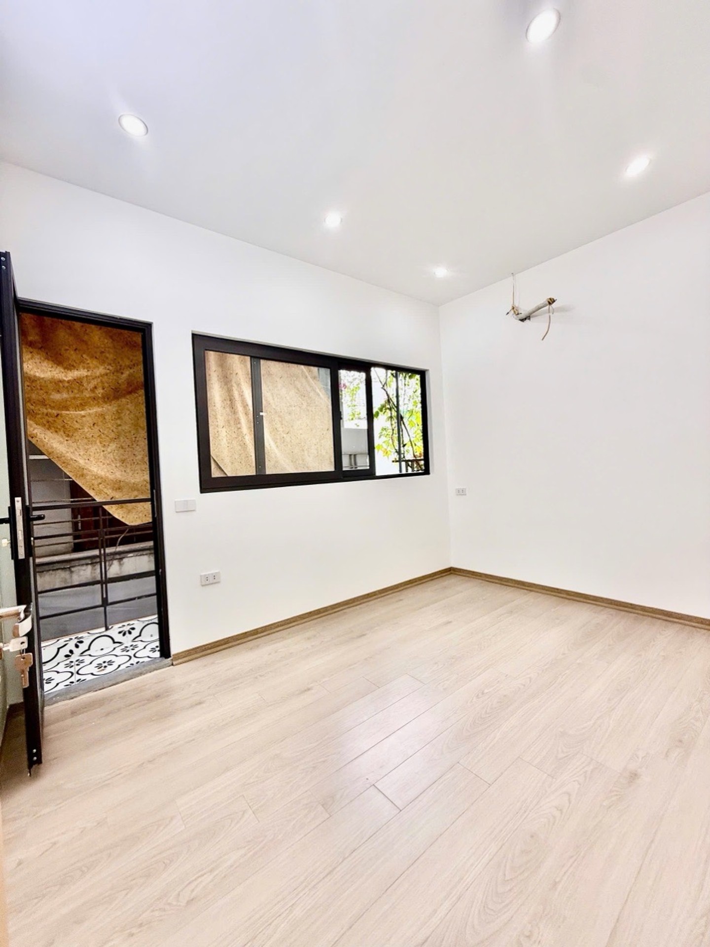 Bán nhà Khâm Thiên - diện tích 24m2 5 tầng - Cực hiếm - giá 5,95 tỷ