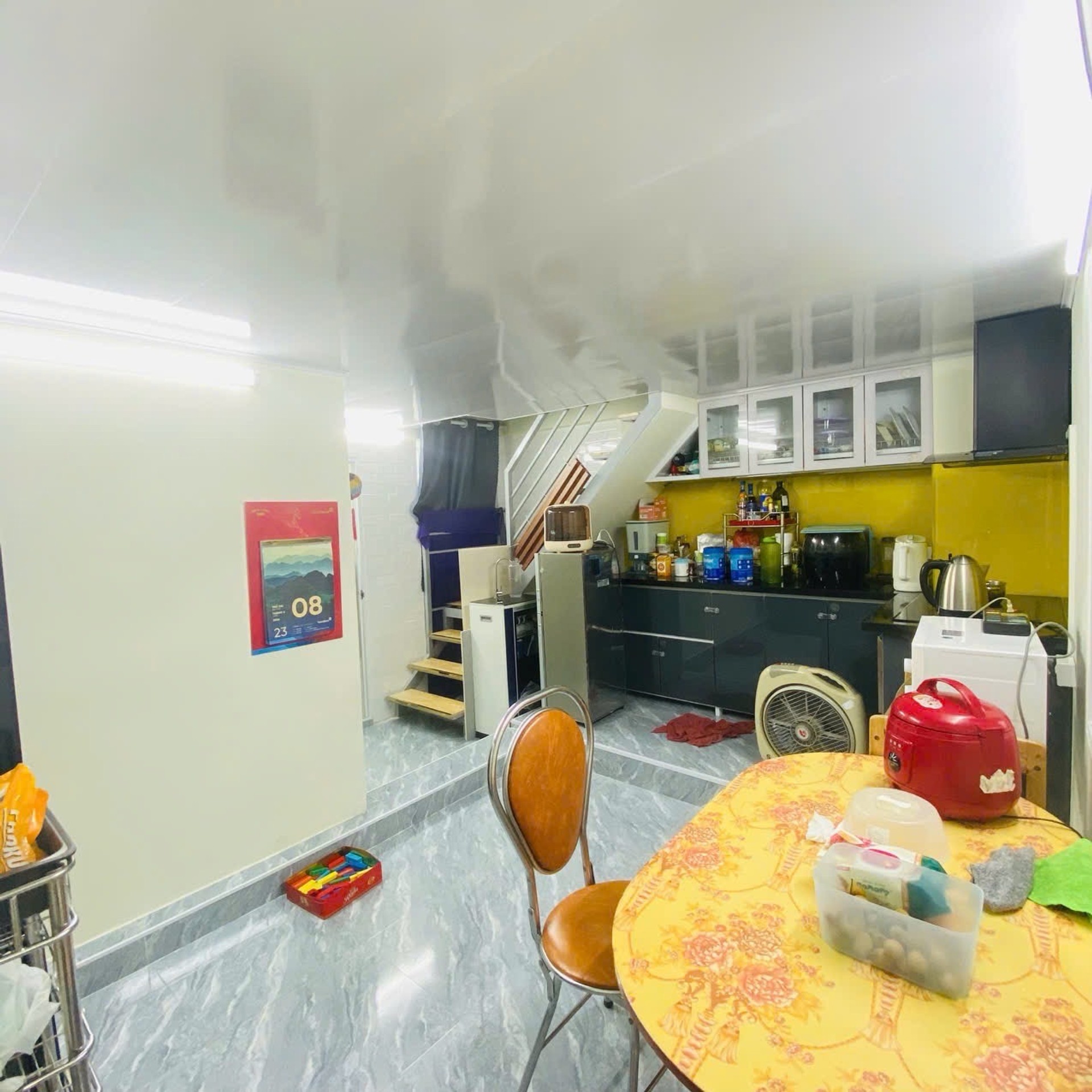 Bán nhà Đống Đa - diện tích 23m2 5 tầng - ô tô tải nhỏ đỗ cửa - giá 6,35 tỷ