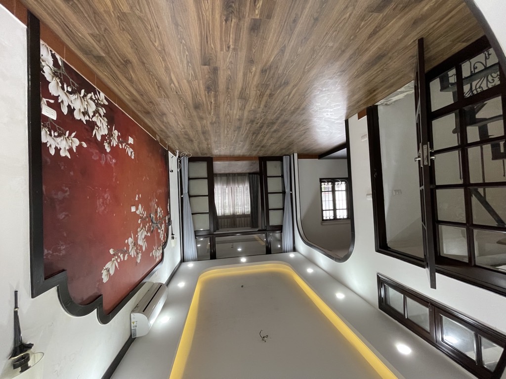 Bán nhà Kim Hoa - diện tích 199.6m2 4 tầng - Biệt thự giữa lòng Hà Nội - giá 42,9 tỷ