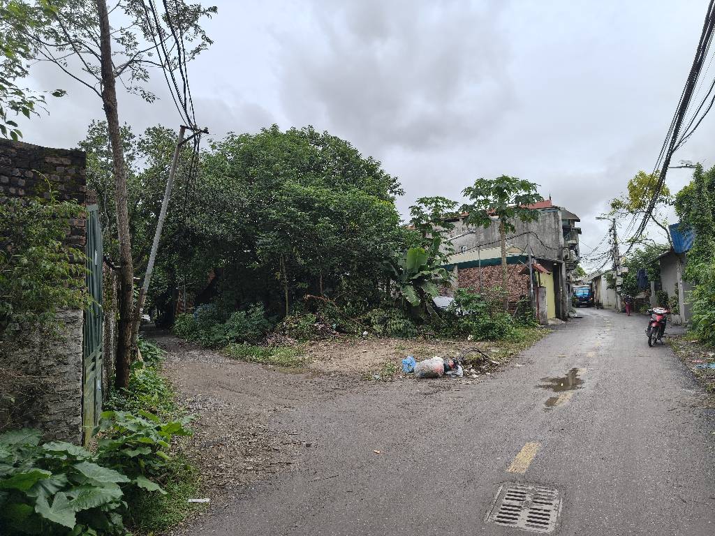 Bán nhà Thúy Lĩnh - diện tích 50m2 1 tầng - ô tô vào đất - giá 0,75 tỷ
