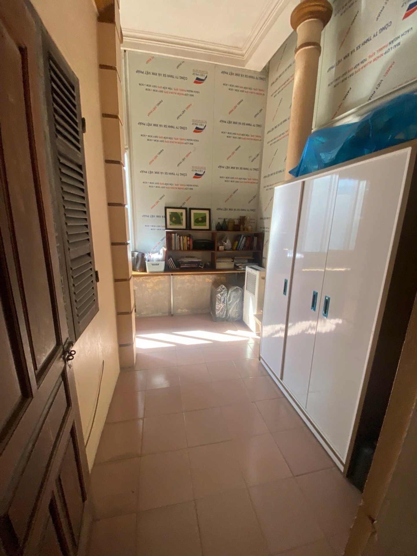 Bán nhà Hoàng Mai - diện tích 69m2 2 tầng - LÔ GÓC - Ở - MẶT TIỀN LỚN - giá 18 tỷ