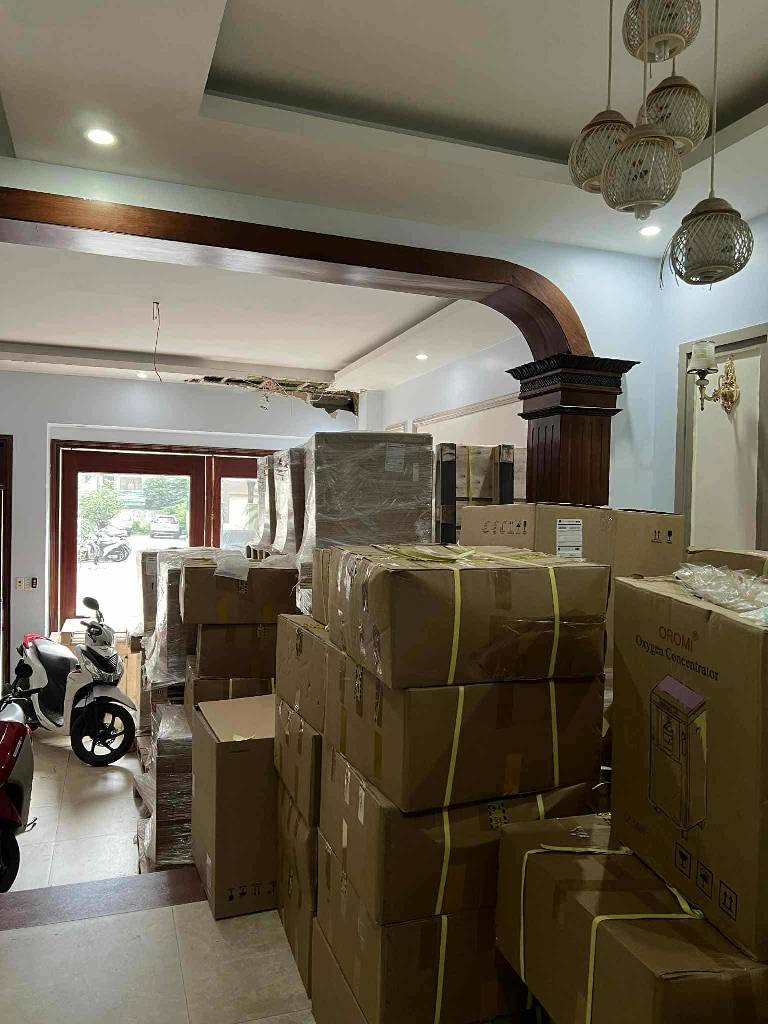 Bán nhà Nguyễn Chí Thanh - diện tích 85m2 5 tầng - Ngõ ô tô tránh - giá 52 tỷ