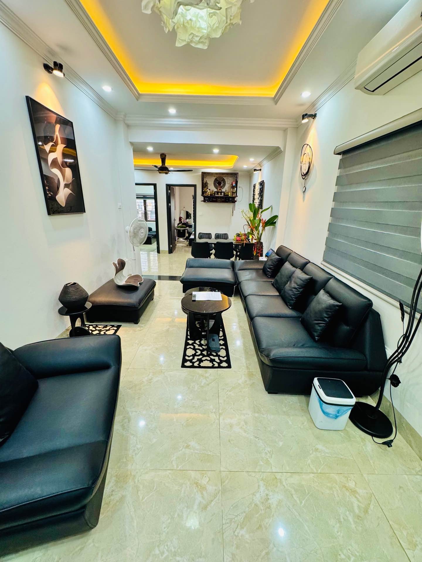 Bán nhà Nguyễn An Ninh - diện tích 180m2 2 tầng - ô tô vào trong nhà - giá 6,7 tỷ