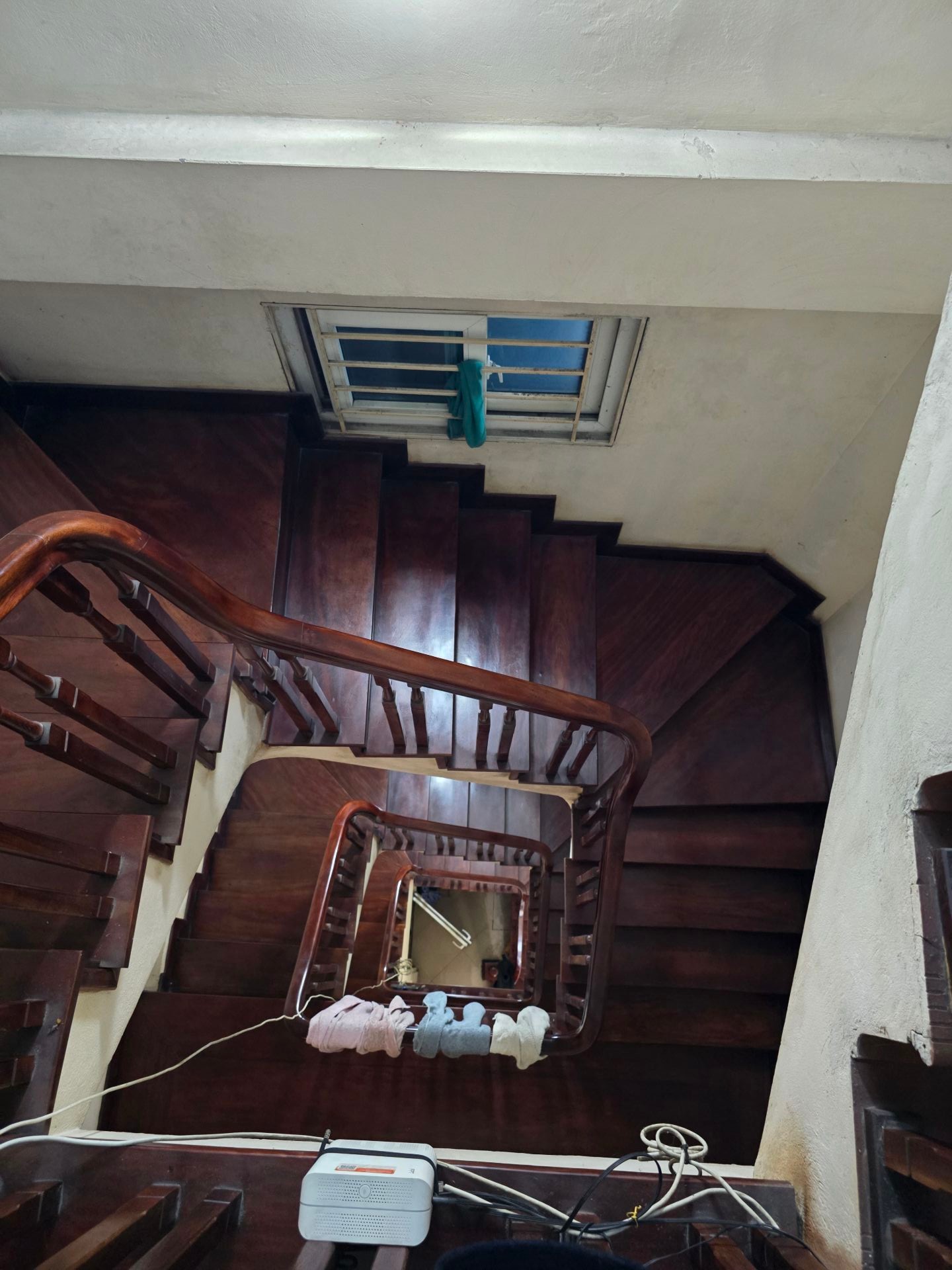 Bán nhà Lĩnh Nam - diện tích 32m2 5 tầng - Nhà 2 mặt thoáng - giá 7,5 tỷ