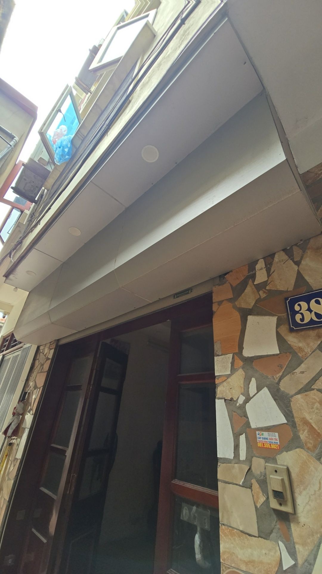Bán nhà Lĩnh Nam - diện tích 32m2 5 tầng - Nhà 2 mặt thoáng - giá 7,5 tỷ