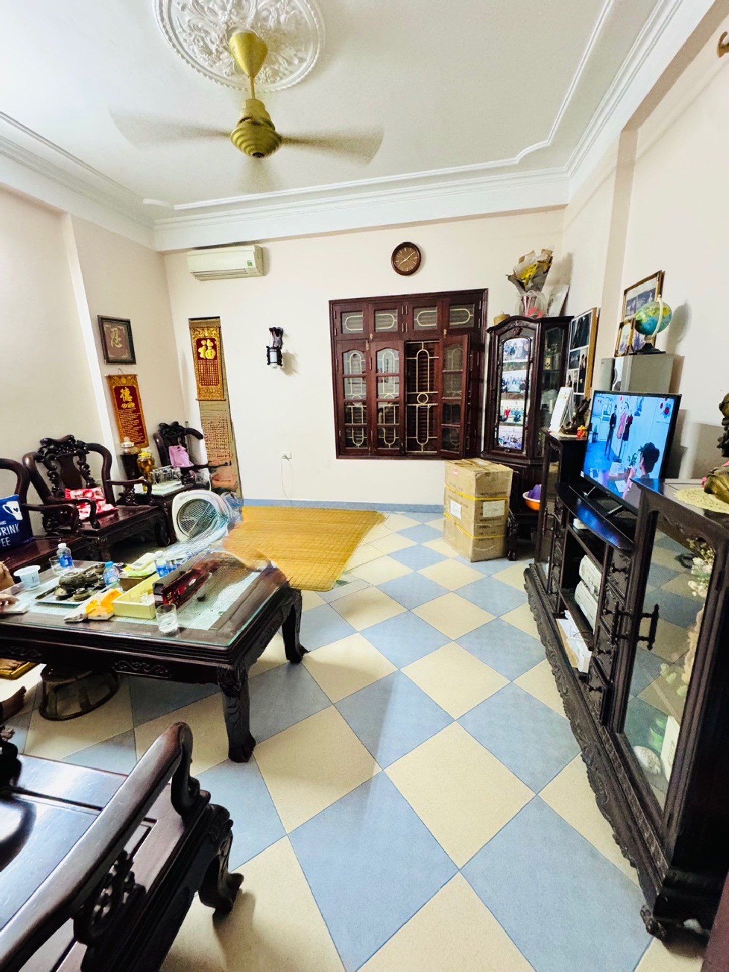 Bán nhà Giải Phóng - diện tích 43m2 5 tầng - Mặt ngõ thông, ô tô đỗ cửa - giá 11,5 tỷ