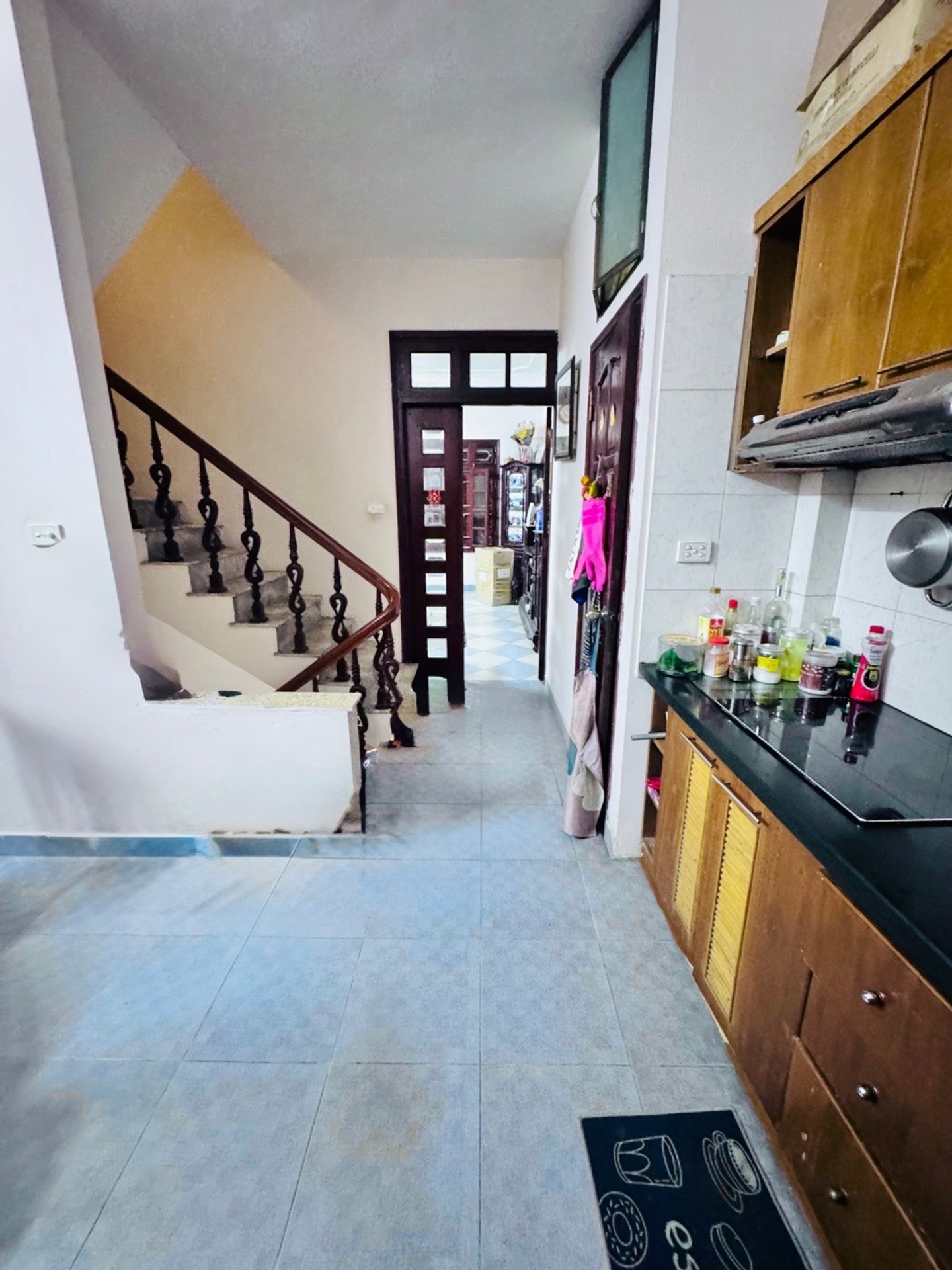 Bán nhà Giải Phóng - diện tích 43m2 5 tầng - Mặt ngõ thông, ô tô đỗ cửa - giá 11,5 tỷ