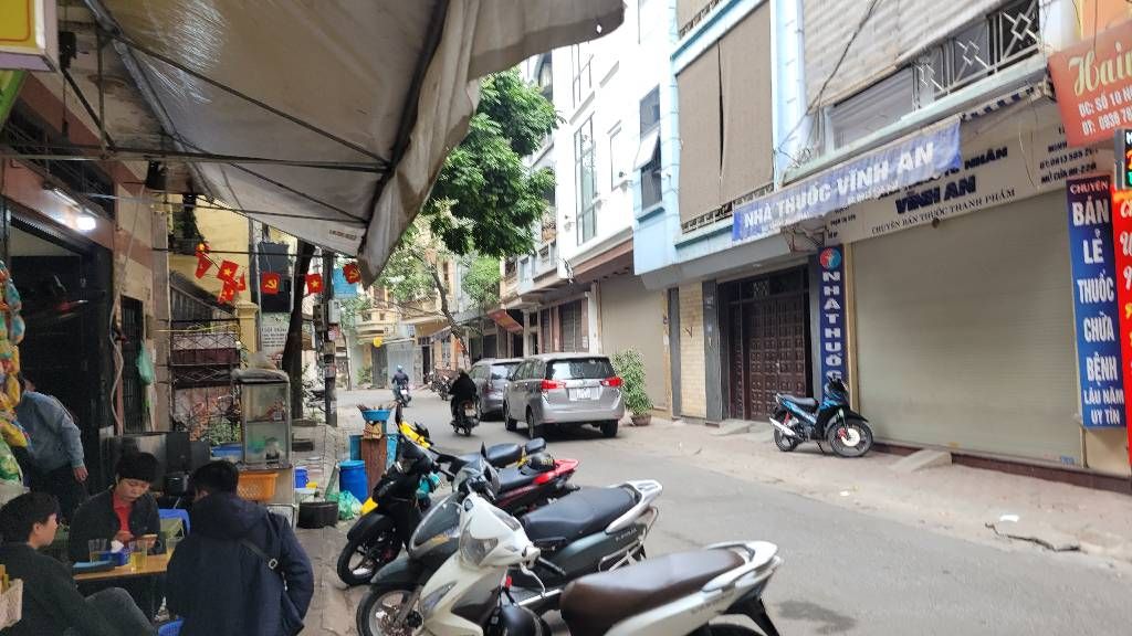 Bán nhà Minh Khai - diện tích 109m2 5 tầng - ô tô vào tận nhà - giá 18,5 tỷ